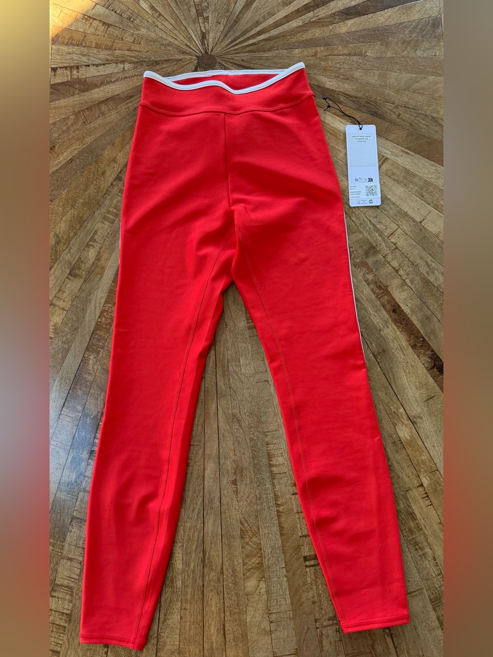 ALO Yoga Red Airlift High Waist Charger 7/8  Leggings Small